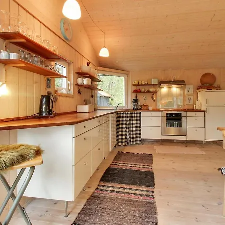 Holiday home Esger - 150m From The Sea In Ne Jutland By Interhome